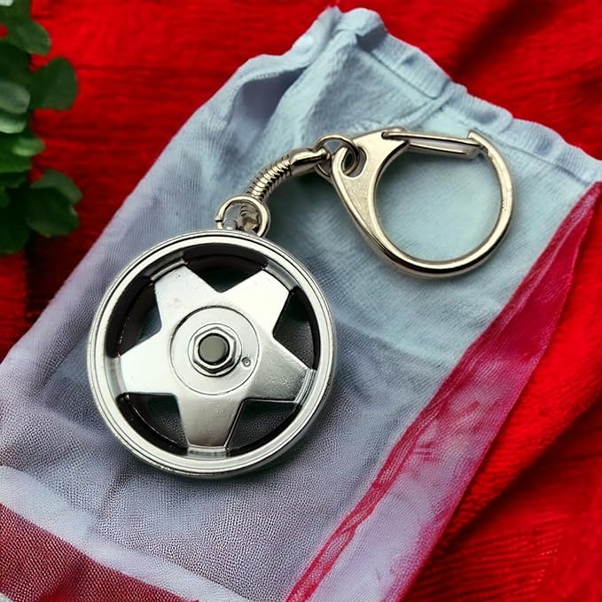 Miniature Wheel Keychains for Car Enthusiasts Metal Keychain Automotive Part Car Auto Key Chain