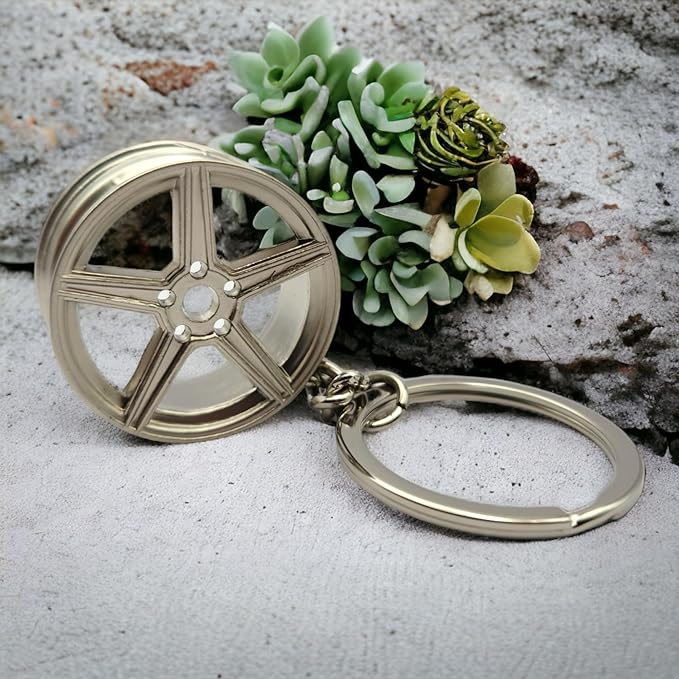 Miniature Wheel Keychains for Car Enthusiasts Metal Keychain Automotive Part Car Auto Key Chain